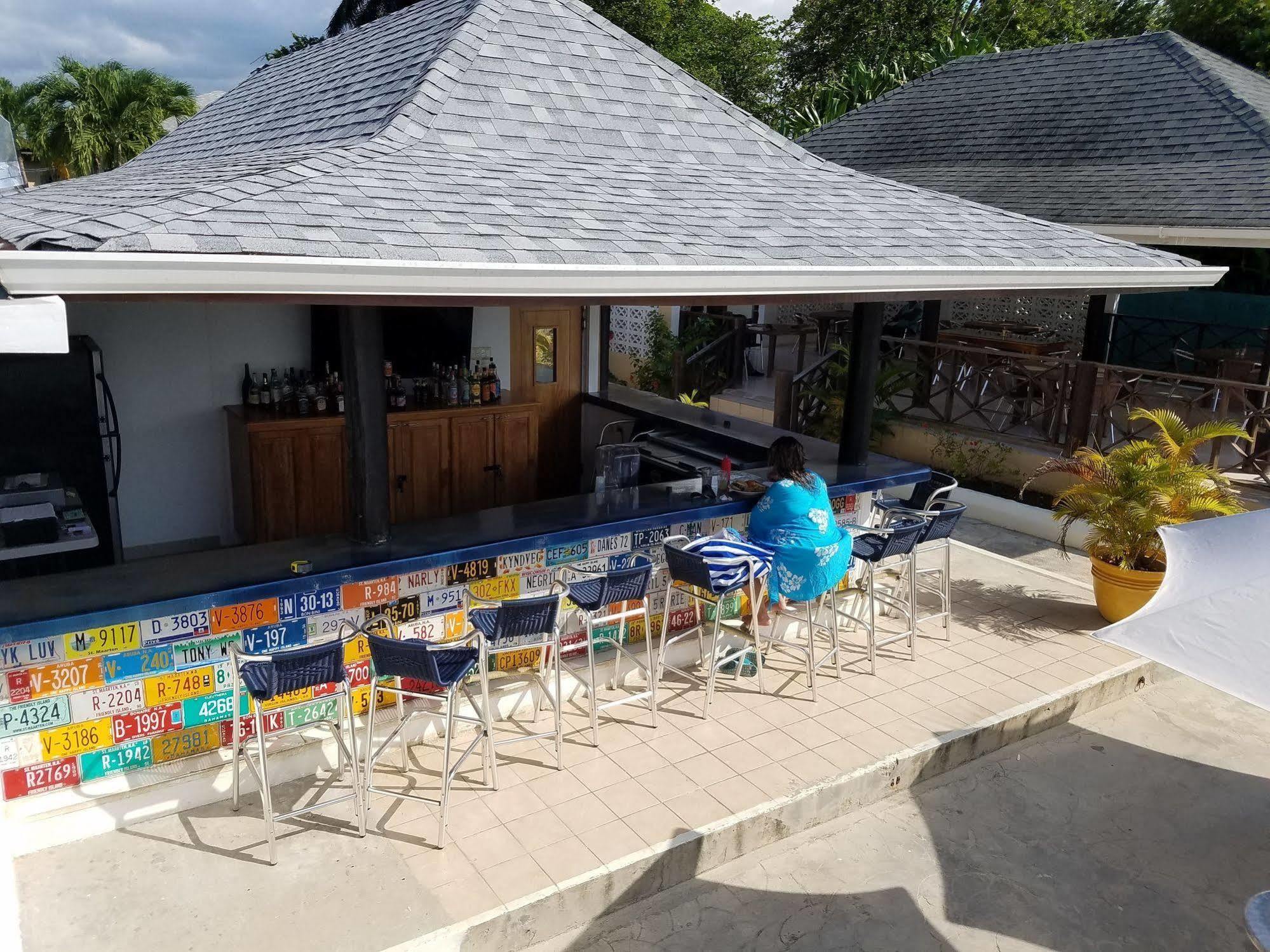 White Sands Negril Bagian luar foto