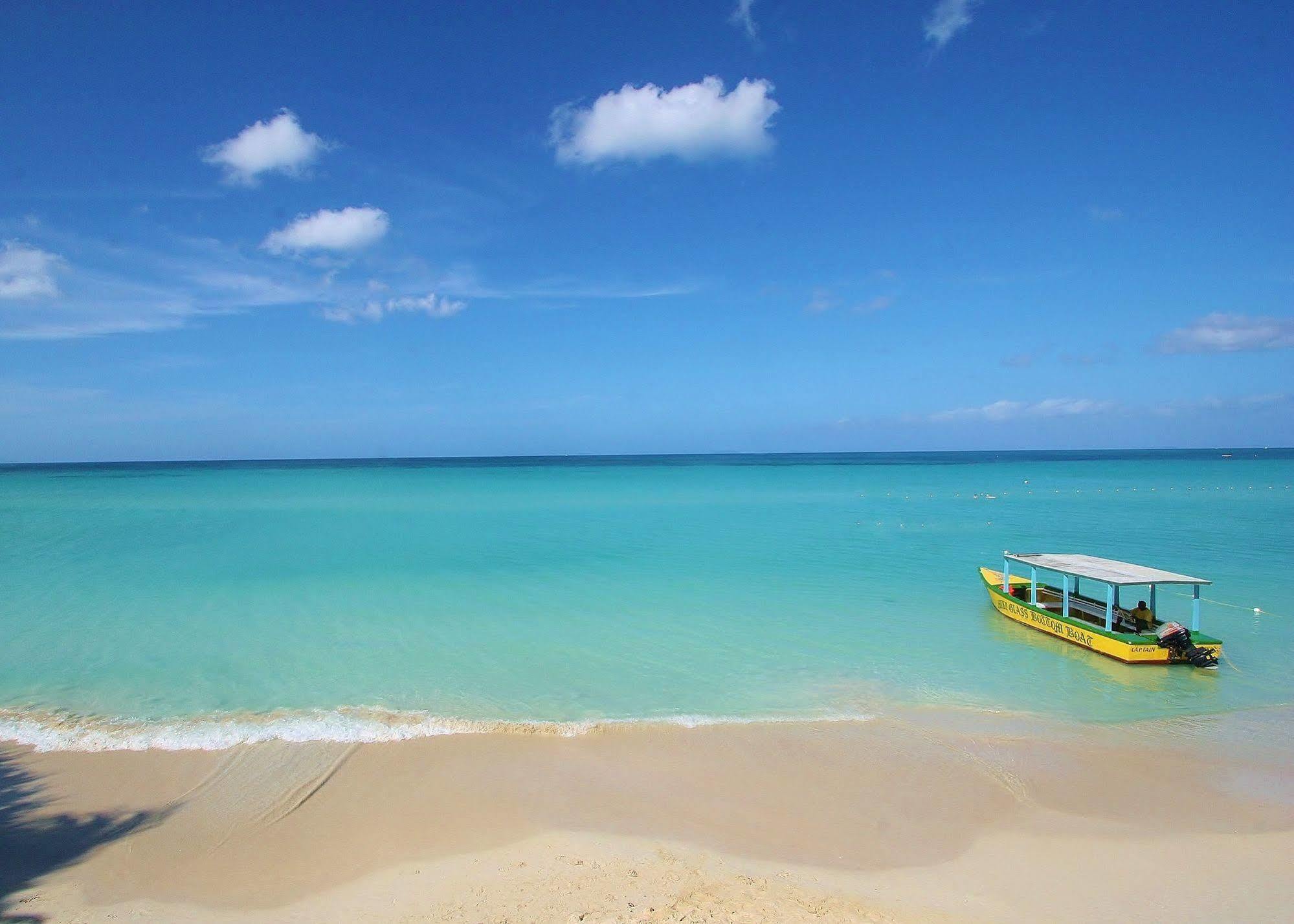 White Sands Negril Bagian luar foto