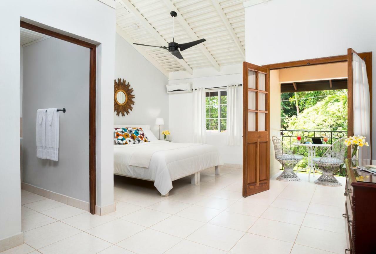 White Sands Negril Bagian luar foto